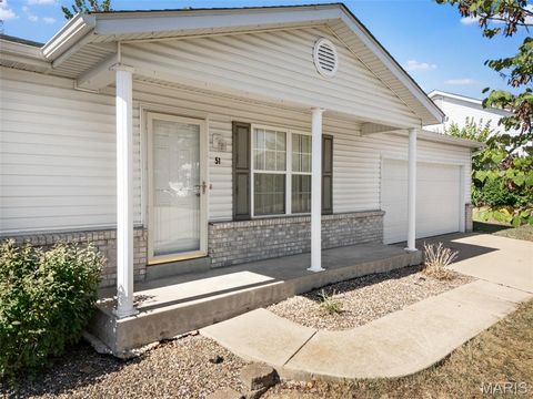 Photo of 51 Saxony Drive, Troy, MO 63379 (MLS # 25068462)
