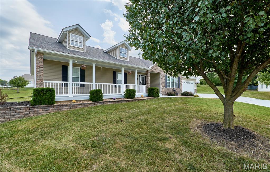 501 Oakbluff Court