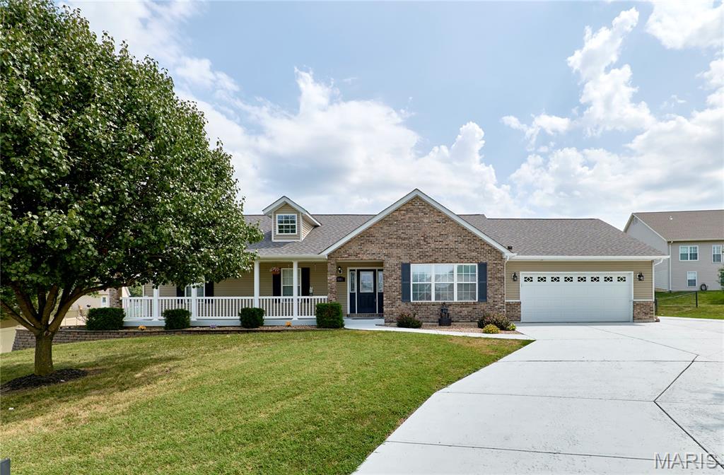 501 Oakbluff Court