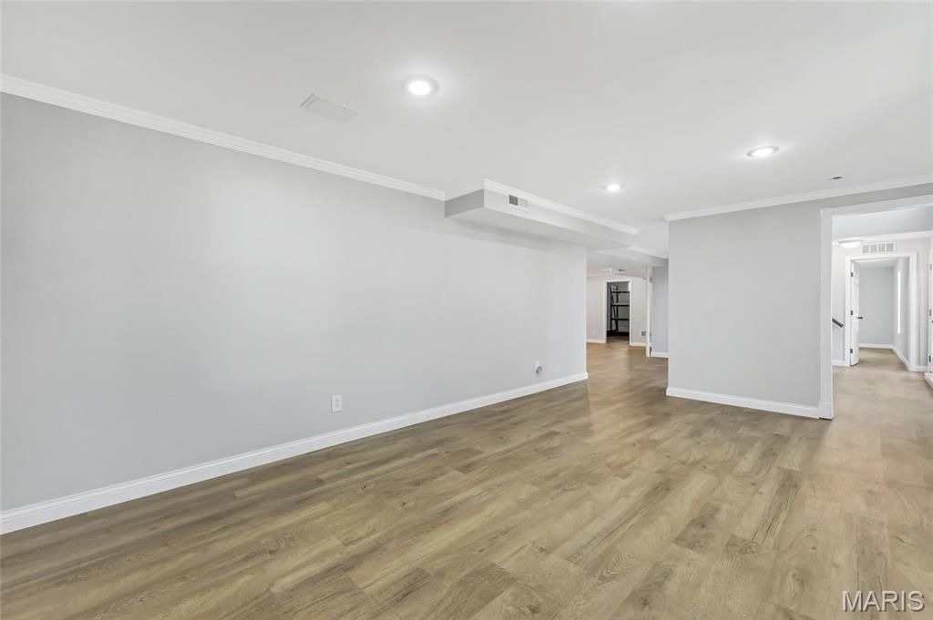 Twin Chimneys Village I Thorn Hill - Residential Lease