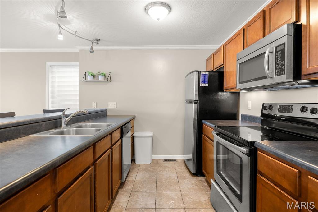 Hawks Nest Lodge - Residential