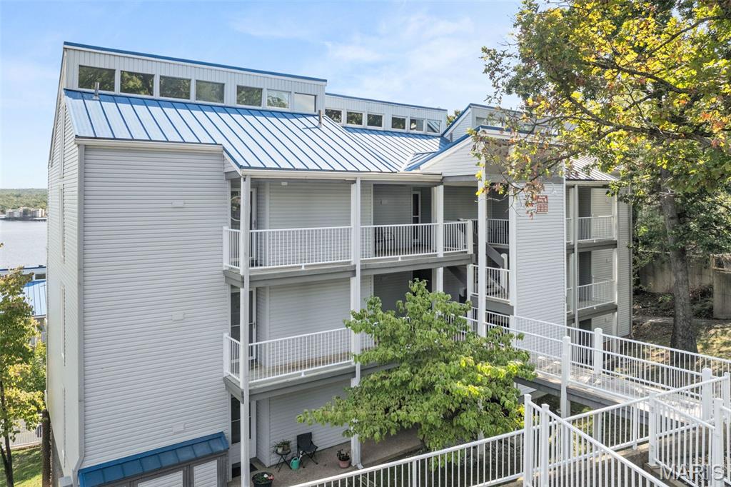 Hawks Nest Lodge - Residential