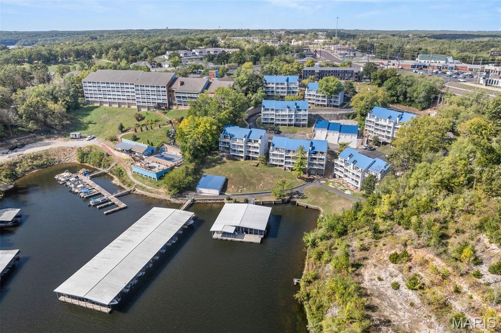 Hawks Nest Lodge - Residential