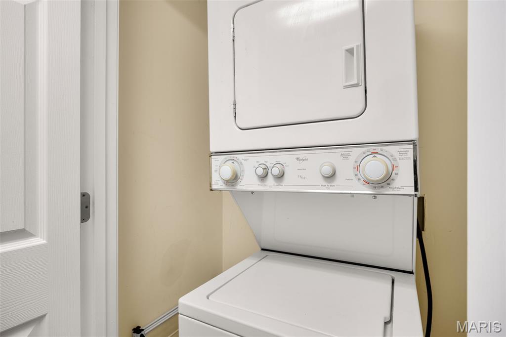 Hawks Nest Lodge - Residential