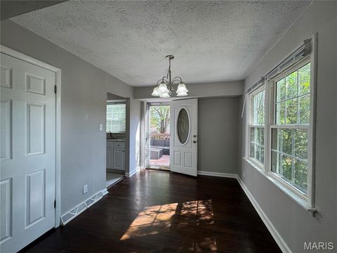 Tiny photo for 522 Holland Avenue, Webster Groves, MO 63119 (MLS # 25068843)