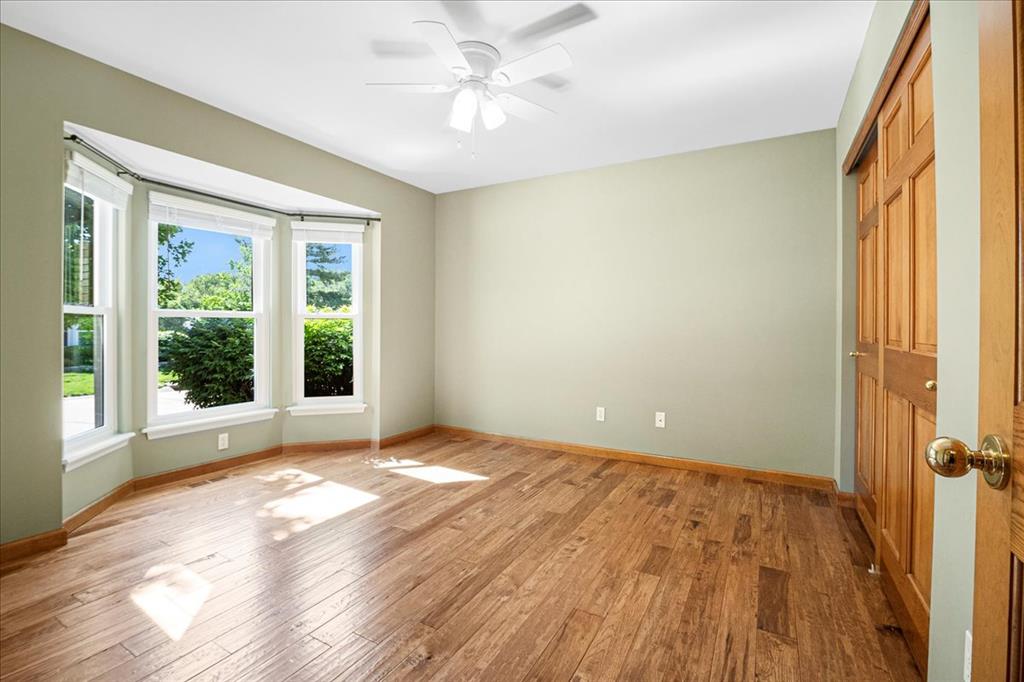 St Charles, Missouri 63303, United States, 3 Bedrooms Bedrooms, ,3 BathroomsBathrooms,Residential,Pending,136995