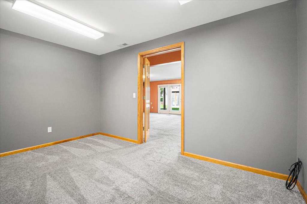 St Charles, Missouri 63303, United States, 3 Bedrooms Bedrooms, ,3 BathroomsBathrooms,Residential,Pending,136995