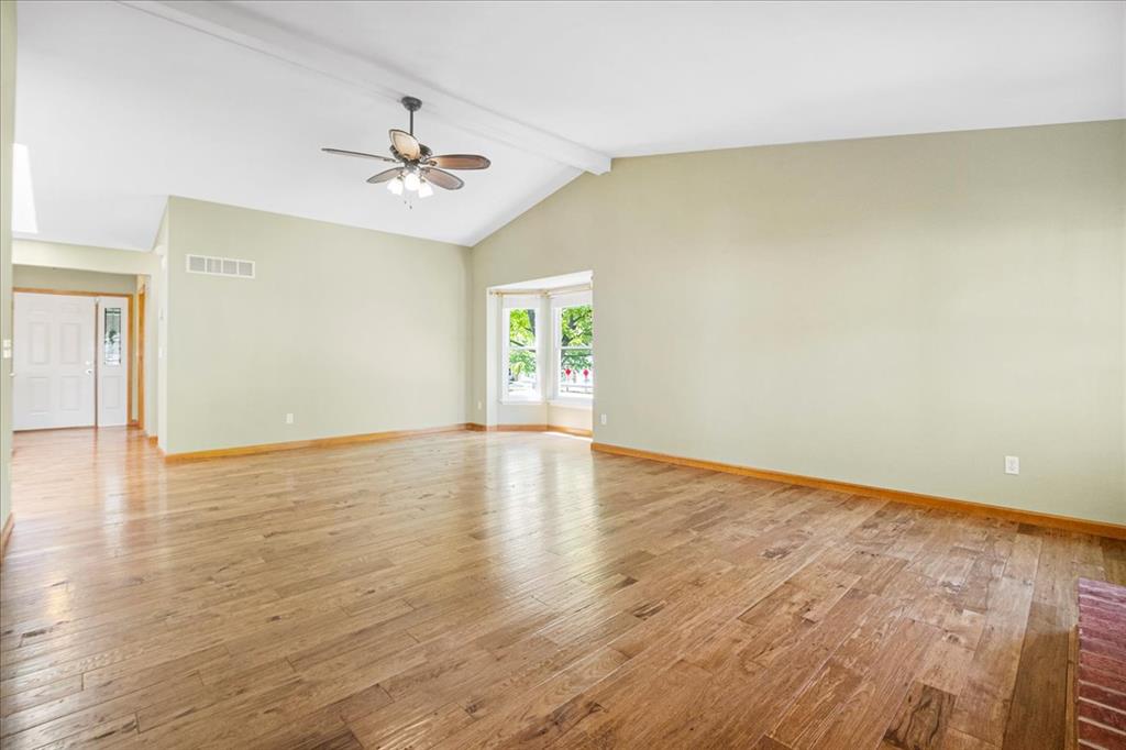 St Charles, Missouri 63303, United States, 3 Bedrooms Bedrooms, ,3 BathroomsBathrooms,Residential,Pending,136995