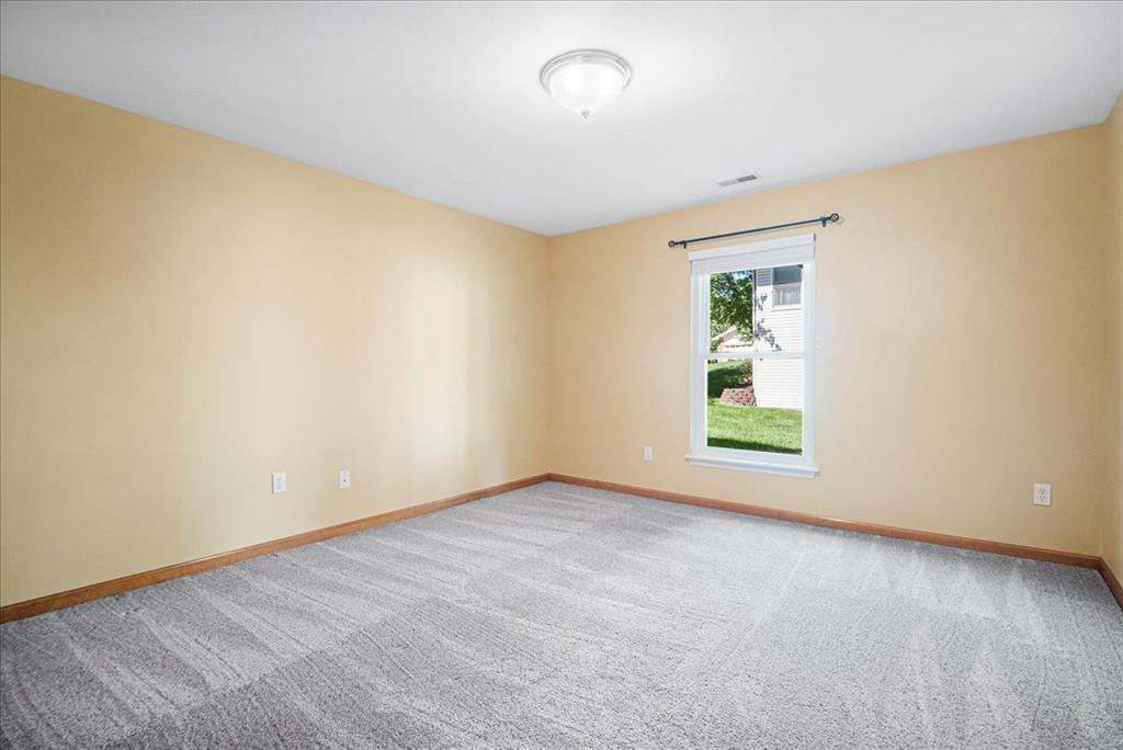 St Charles, Missouri 63303, United States, 3 Bedrooms Bedrooms, ,3 BathroomsBathrooms,Residential,Pending,136995