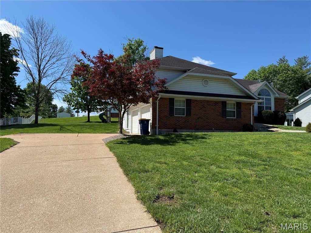 Photo of 4 Weatherby Court, Washington, MO 63090 (MLS # 26025987)