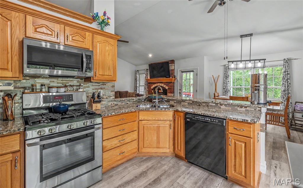 Oak Trail - Residential