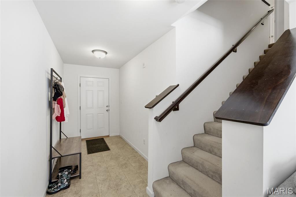 5533 Wavecrest Circle