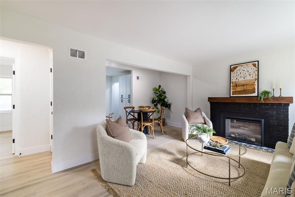 Photo of 1510 Westmont Place, St Louis, MO 63130 (MLS # 26027156)