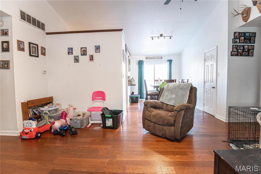 PARKVIEW 1ST ADDITION - Residential