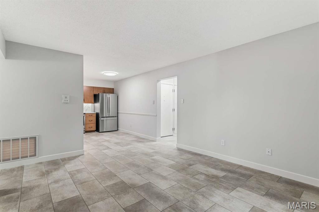 Hanna Place Condominiums - Residential