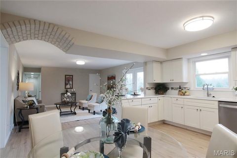 Tiny photo for 13815 olive Boulevard, Chesterfield, MO 63017 (MLS # 26019518)