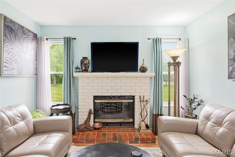 Tiny photo for 1421 Tahoe Valley Court, Ballwin, MO 63021 (MLS # 26024411)
