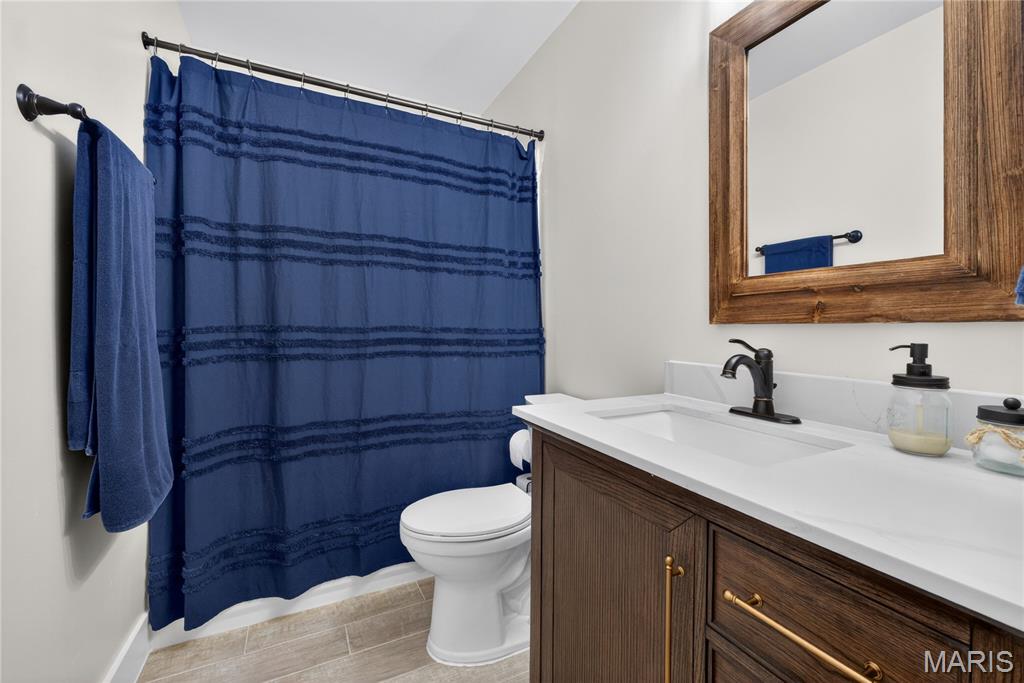 Glenmaro #4 - Residential