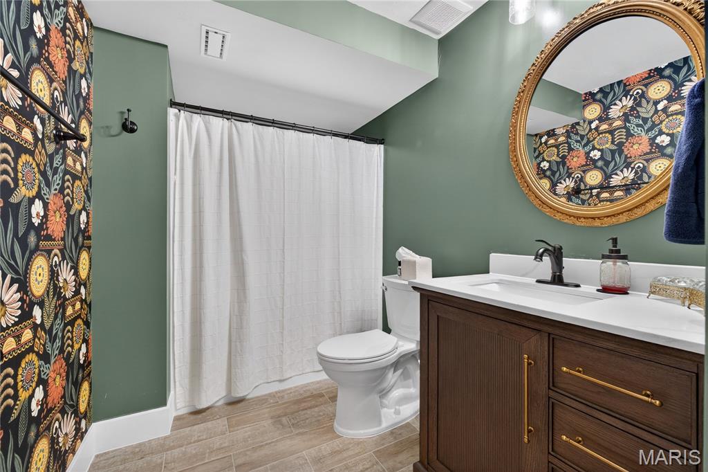 Glenmaro #4 - Residential