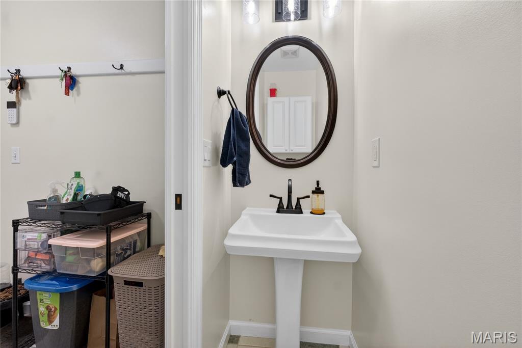 Glenmaro #4 - Residential