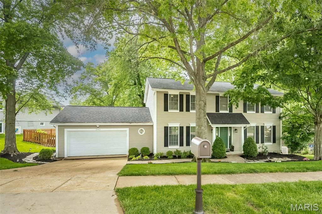 Photo of 2143 Park Forest Drive, Chesterfield, MO 63017 (MLS # 26022104)