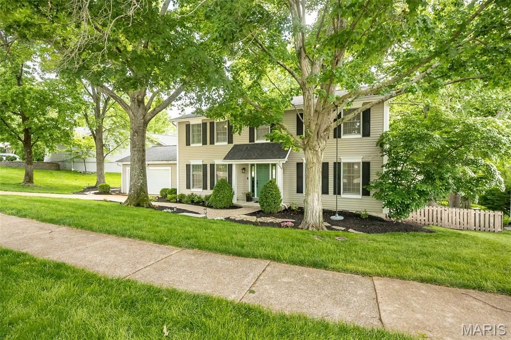Photo of 2143 Park Forest Drive, Chesterfield, MO 63017 (MLS # 26022104)