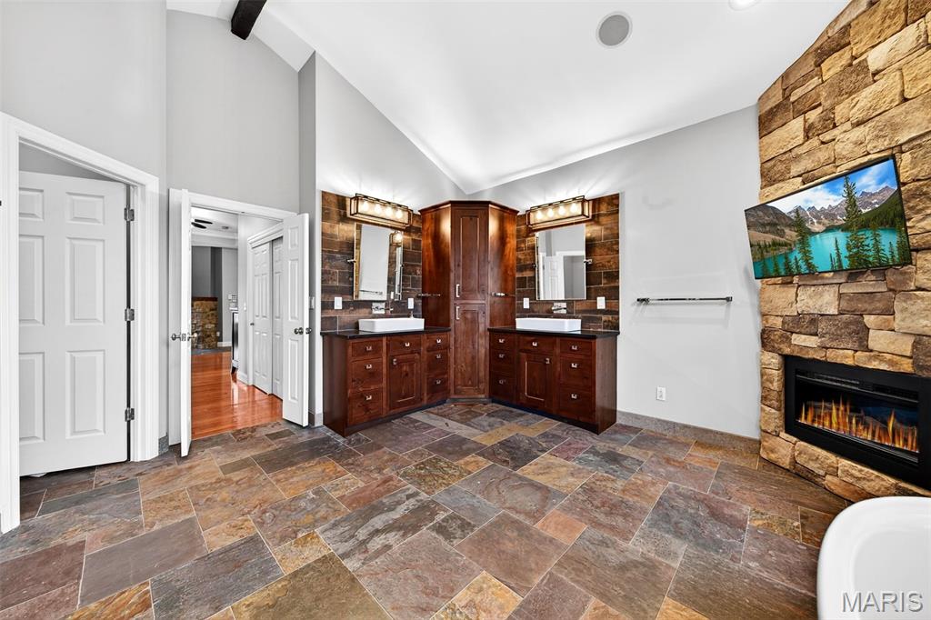 Grandview - Residential