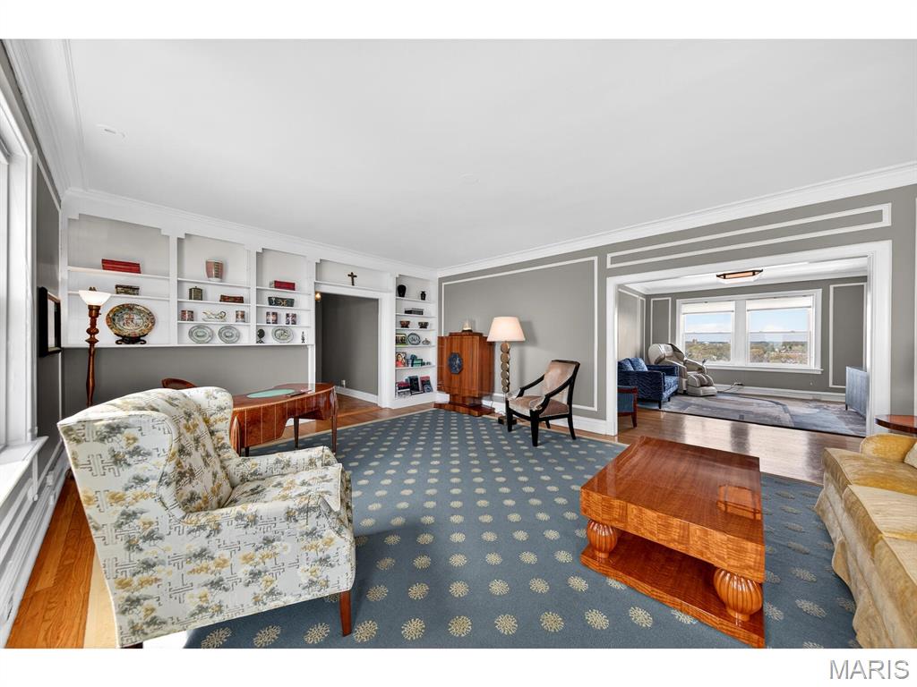 625 Skinker Condo - Residential