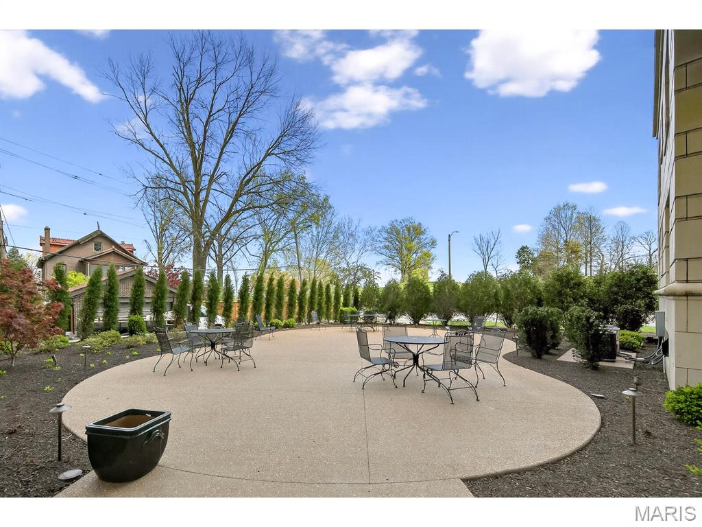 625 Skinker Condo - Residential