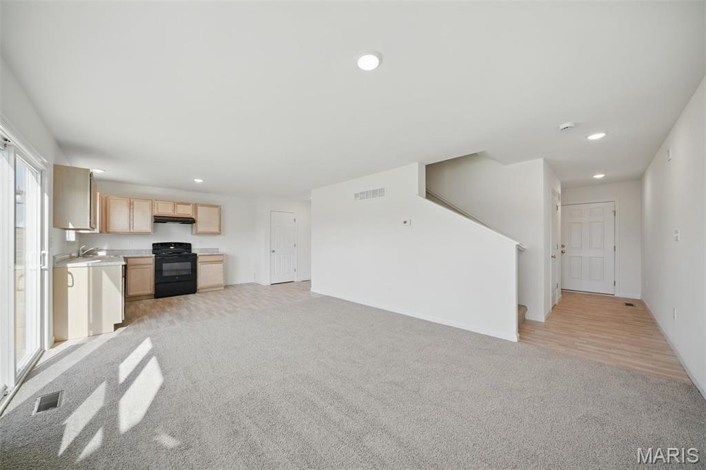 706 Courtshire Crossing