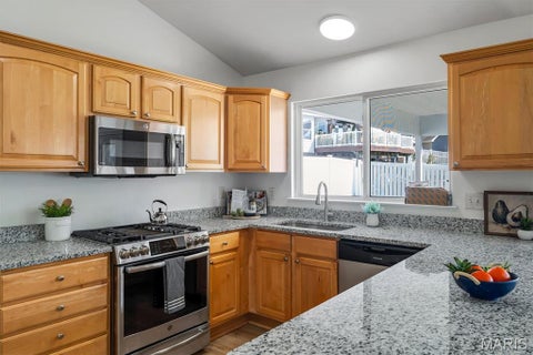 Tiny photo for 104 Coppersmith Court, St Charles, MO 63301 (MLS # 26058051)