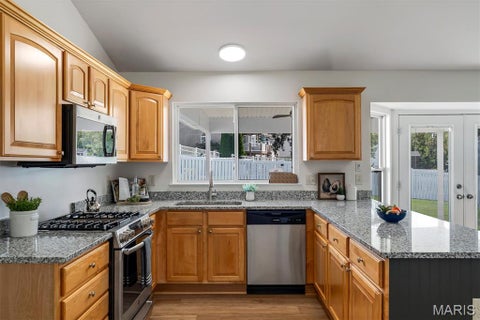 Tiny photo for 104 Coppersmith Court, St Charles, MO 63301 (MLS # 26058051)