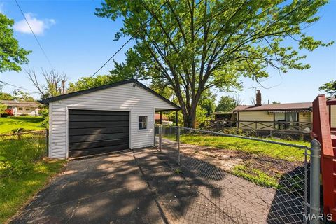 Tiny photo for 321 Caithness Road, St Louis, MO 63137 (MLS # 26037521)