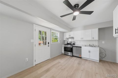 Tiny photo for 321 Caithness Road, St Louis, MO 63137 (MLS # 26037521)