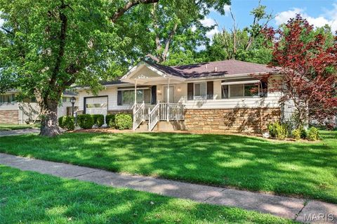Photo of 1730 Crosby Lane, Florissant, MO 63031 (MLS # 26031812)