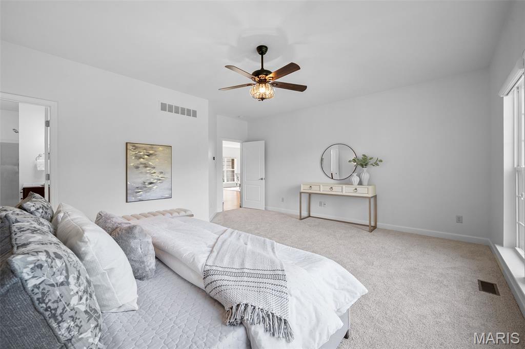 Chesterfield, Missouri 63017, United States, 5 Bedrooms Bedrooms, ,5 BathroomsBathrooms,Residential,Active,171347