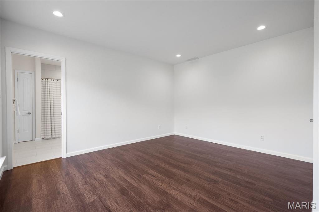 Chesterfield, Missouri 63017, United States, 5 Bedrooms Bedrooms, ,5 BathroomsBathrooms,Residential,Active,171347