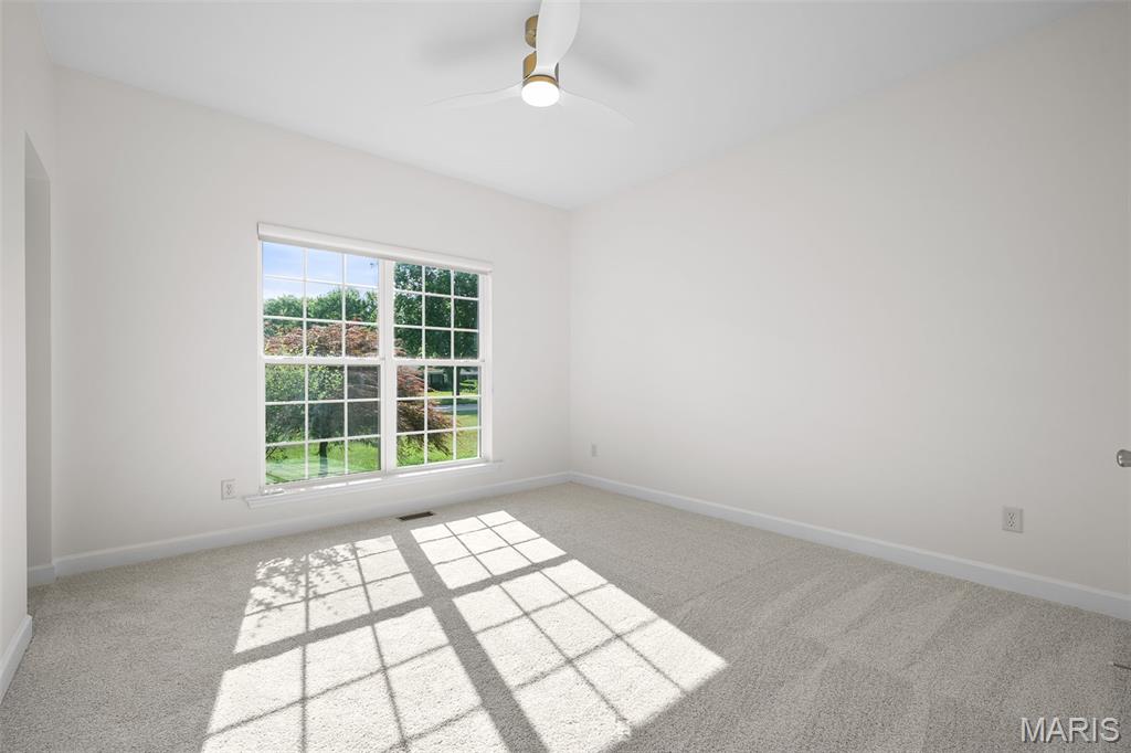 Chesterfield, Missouri 63017, United States, 5 Bedrooms Bedrooms, ,5 BathroomsBathrooms,Residential,Active,171347