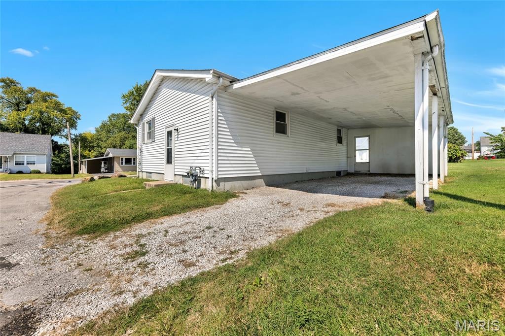 504 Stiening Street