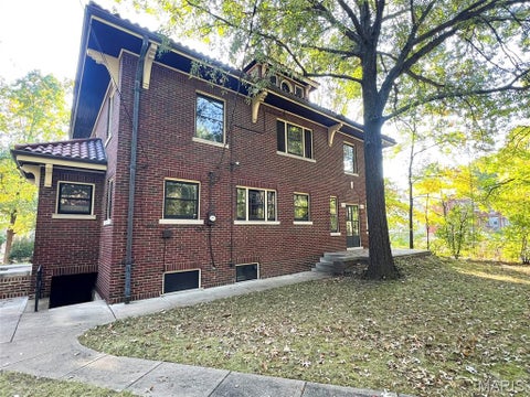 Tiny photo for 6965 Pershing Avenue, University City, MO 63130 (MLS # 26068380)