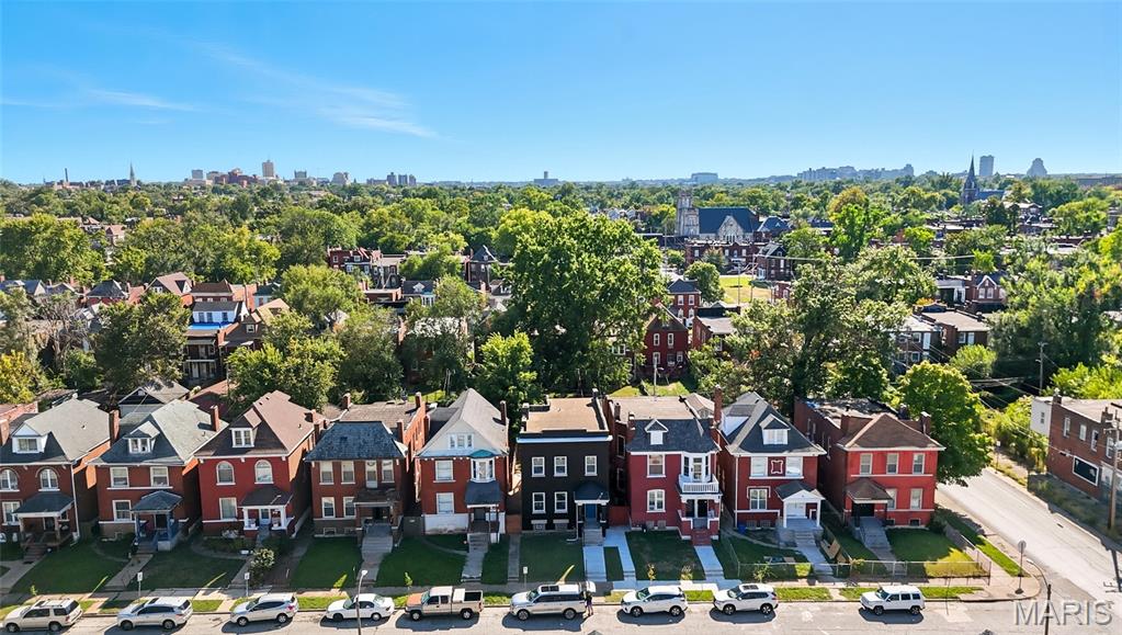 St Louis, Missouri 63107, United States, 3 Bedrooms Bedrooms, ,3 BathroomsBathrooms,Residential,Pending,202879