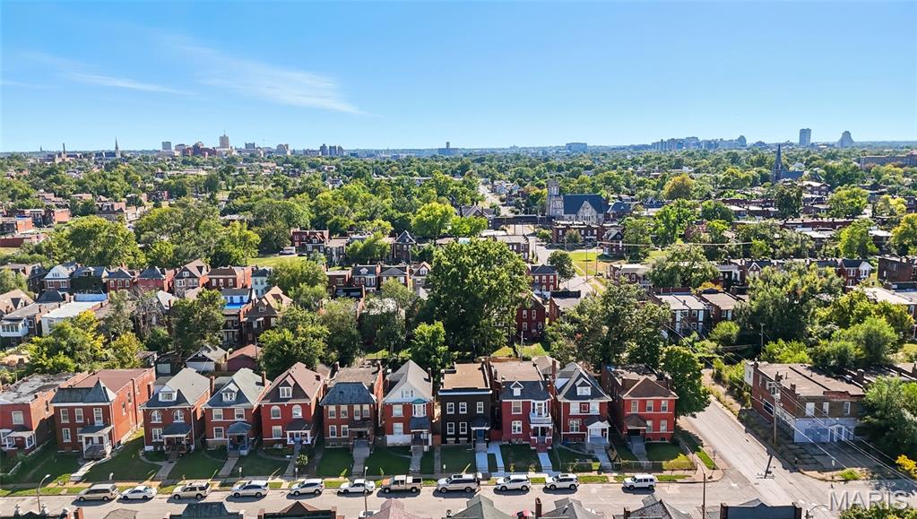 St Louis, Missouri 63107, United States, 3 Bedrooms Bedrooms, ,3 BathroomsBathrooms,Residential,Pending,202879