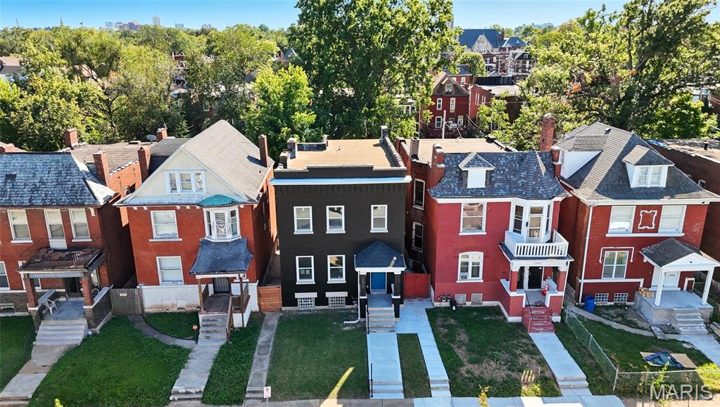 St Louis, Missouri 63107, United States, 3 Bedrooms Bedrooms, ,3 BathroomsBathrooms,Residential,Pending,202879