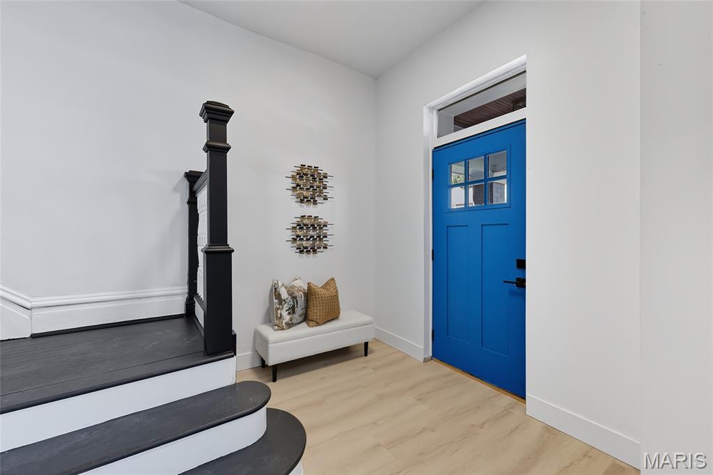 St Louis, Missouri 63107, United States, 3 Bedrooms Bedrooms, ,3 BathroomsBathrooms,Residential,Pending,202879