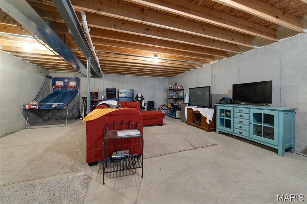 Riverdale Village B #3 - Residential