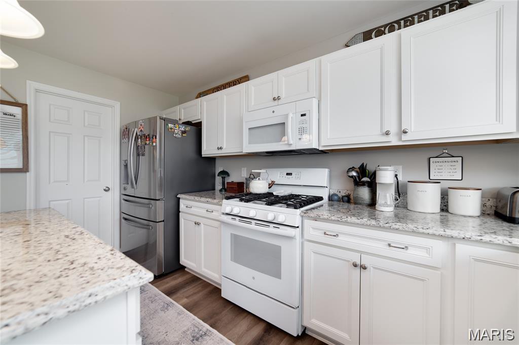 Riverdale Village B #3 - Residential