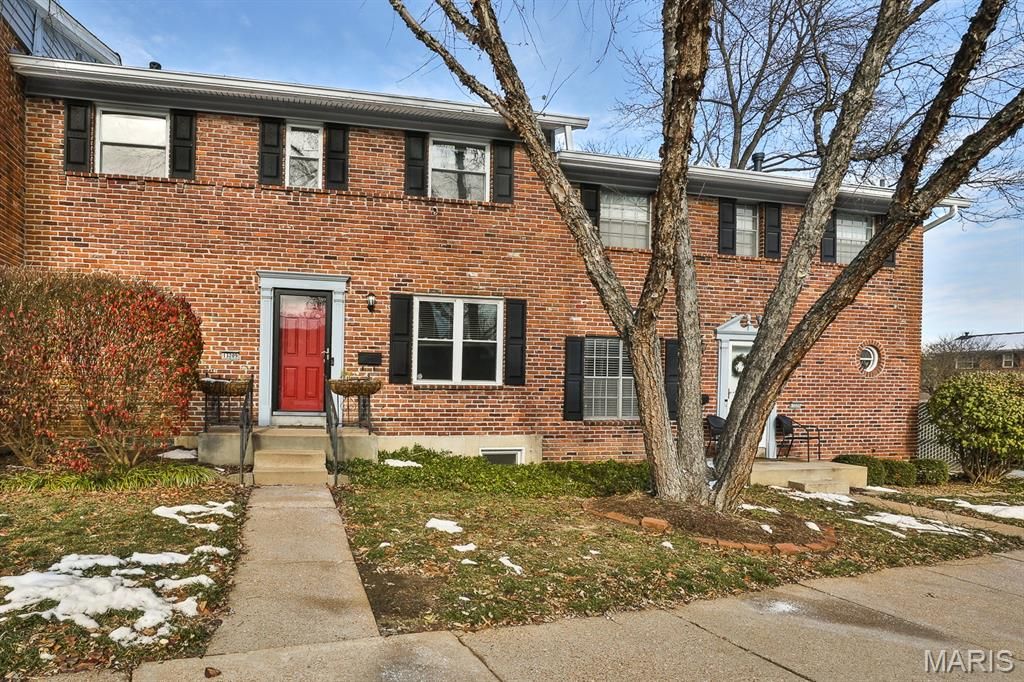 Photo of 13209 Matador Drive, St Louis, MO 63141 (MLS # 25079231)