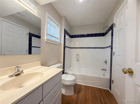 Tiny photo for 565 Graeser Road, St Louis, MO 63141 (MLS # 26017425)