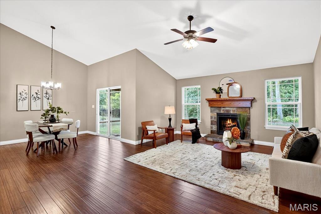 Troy, Illinois 62294, United States, 3 Bedrooms Bedrooms, ,3 BathroomsBathrooms,Residential,Pending,197688