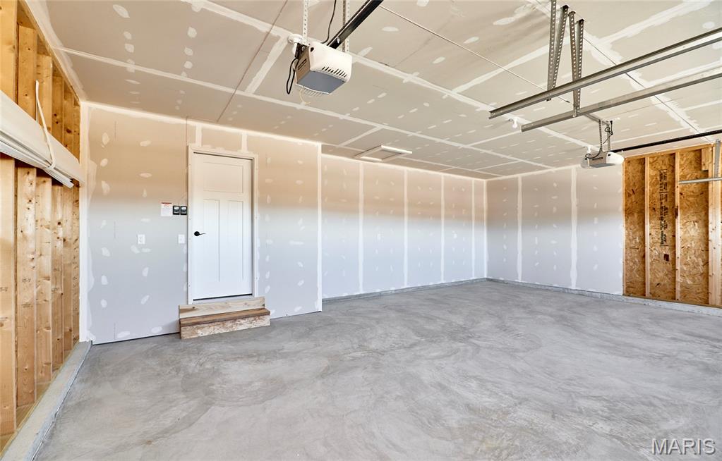 Peruque Creek Mannor - Residential